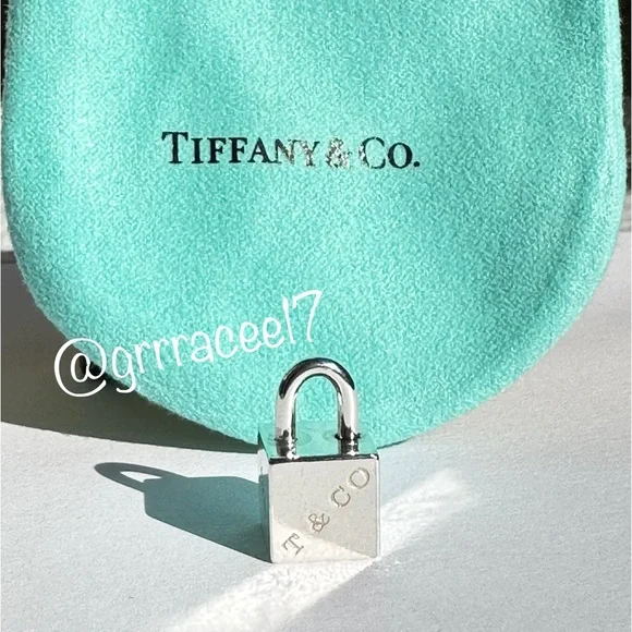 AUTH RARE vintage Tiffany & Co. 1837 cube charm/pendant✨ - Picture 1 of 16